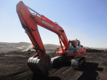 سال 2010 30 تن Dosan Excavator Used DH300lC - 7 29600kg وزن عملیاتی