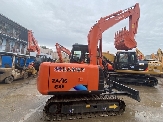 6 تن اصلی ژاپن استفاده شده Hitachi ZX60 Excavator Crawler با قدرت موتور 40.5KW و ظرفیت سطل 0.22m3