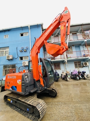 7 تن اصلی ژاپن استفاده شده Hitachi ZX70 Excavator Crawler با 40.5KW قدرت موتور و 0.3m3 ظرفیت سطل
