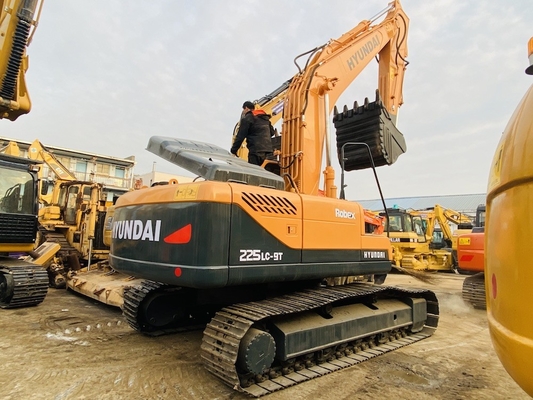 22 تن اصلی ژاپن دست دوم هیوندای R225 Excavator خزنده با 112 KW قدرت موتور و 1.05 m3 ظرفیت سطل