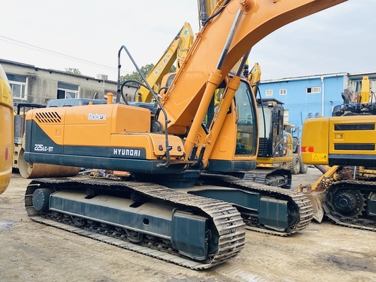 22 تن اصلی ژاپن دست دوم هیوندای R225 Excavator خزنده با 112 KW قدرت موتور و 1.05 m3 ظرفیت سطل
