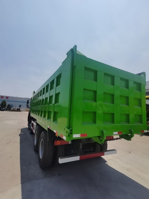 ماشین زباله استفاده شده سینوتروک هو 371hp 6x4 8x4