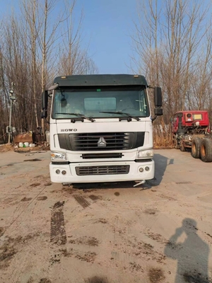 20 متر3 دست دوم SINOTRUK HOWO 6x4 آب پاشنده ماشین استفاده شده برای فروش