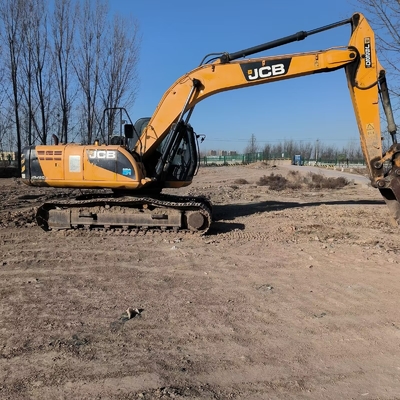 ۲۲ تن حفاری کاوشگر استفاده شده JCB JS220LC استفاده شده ۱۲۹ KW قدرت موتور و ظرفیت سطل ۱ M3